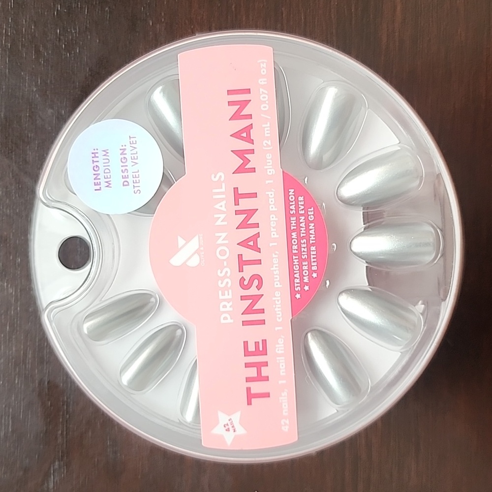 Steel Velvet Olive and June Press-ons